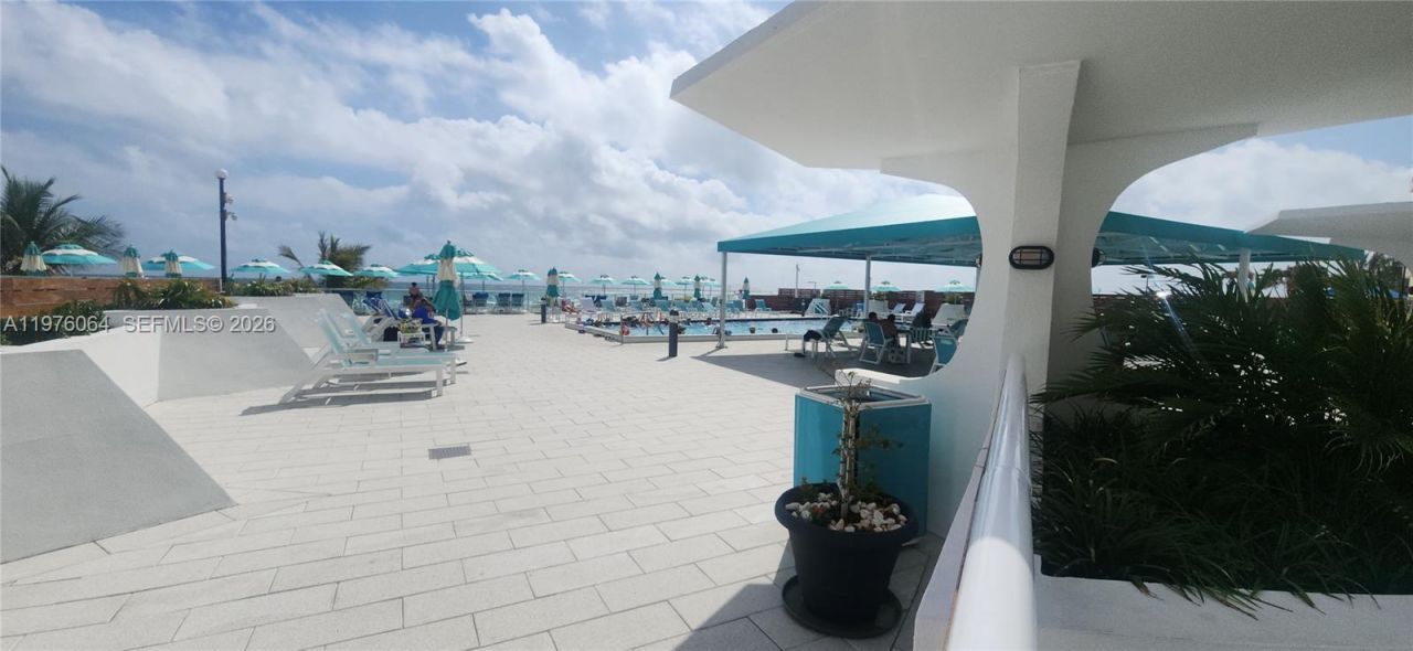 3140 S Ocean Dr, Unit 1103, Hallandale Beach, FL 33009 Photo