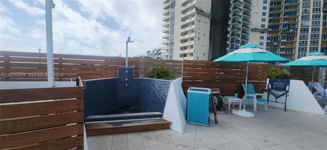 3140 S Ocean Dr, Unit 1103, Hallandale Beach, FL 33009 Photo