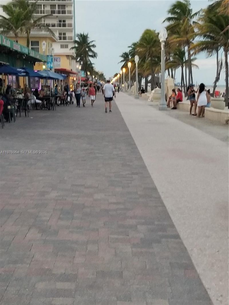 3140 S Ocean Dr, Unit 1103, Hallandale Beach, FL 33009 Photo