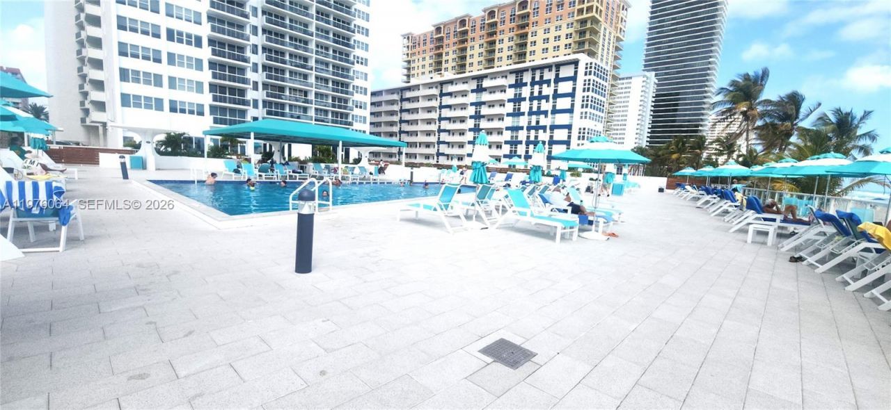 3140 S Ocean Dr, Unit 1103, Hallandale Beach, FL 33009 Photo