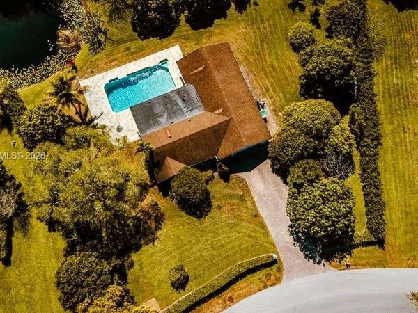 11030 SW 42nd Ct , Davie, FL 33328