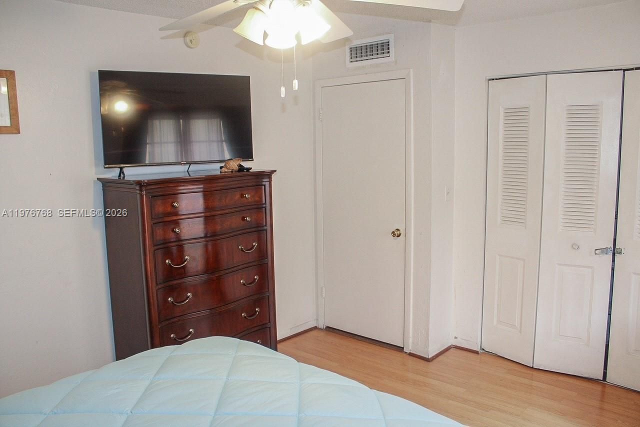 10818 N Kendall Dr , Unit R25, Miami, FL 33176 Photo