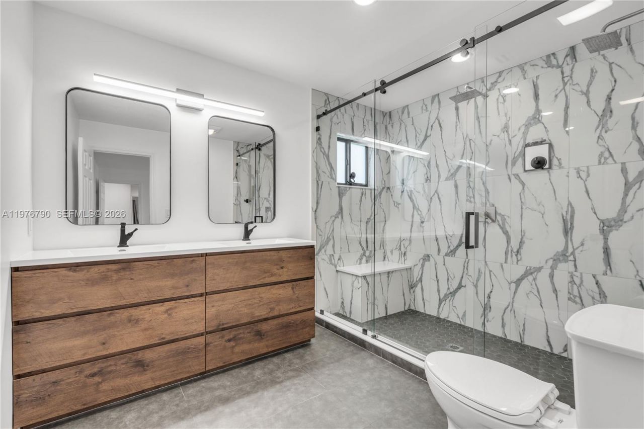 8001 SW 90th Ave, Miami, FL 33173 Photo