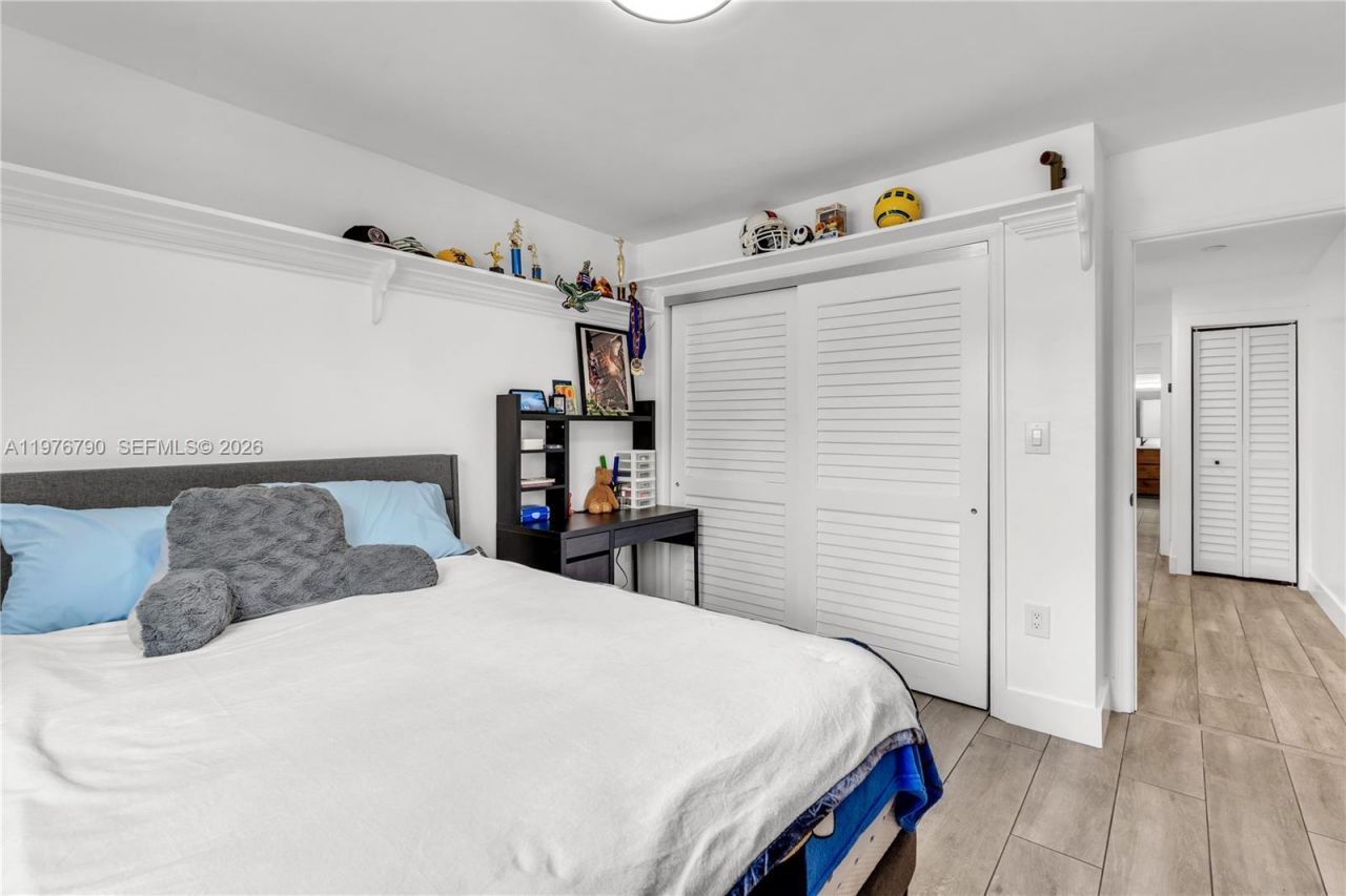 8001 SW 90th Ave, Miami, FL 33173 Photo