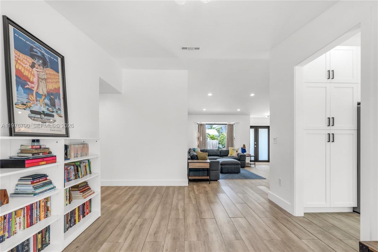 8001 SW 90th Ave, Miami, FL 33173 Photo