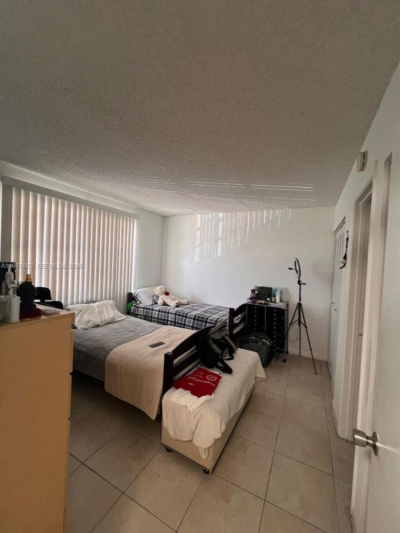 10204 Twin Lakes Dr, Unit 14-H, Coral Springs, FL 33071 Photo