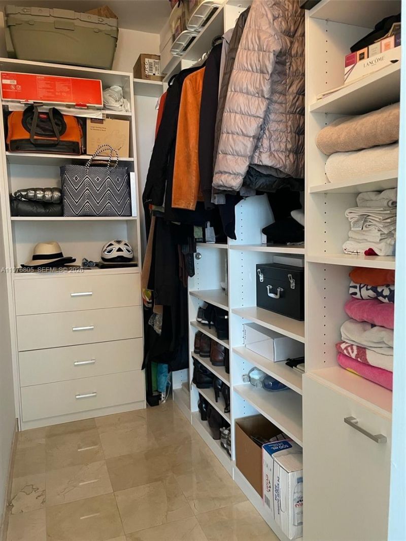 888 Brickell Key Dr, Unit 804, Miami, FL 33131 Photo