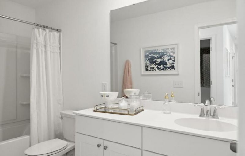 1026 Patagonia Street Photo 29