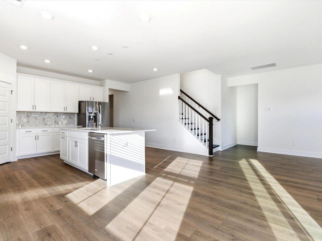 349 Calm Water Way Photo 17