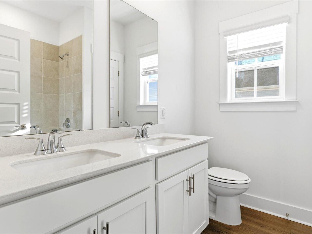 349 Calm Water Way Photo 7