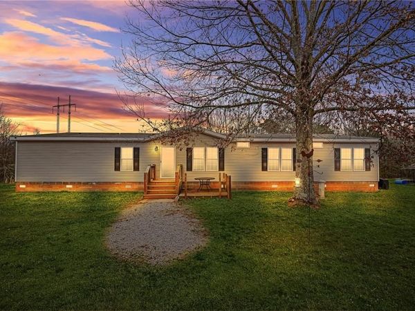 152 Duck Pond Road, Roopville, GA 30170