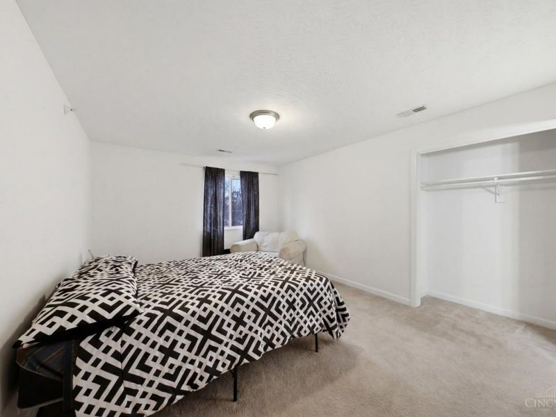 3414 North Bend Road, Unit 8, Cincinnati, OH 45239 Photo 22