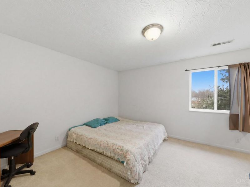 3414 North Bend Road, Unit 8, Cincinnati, OH 45239 Photo 27