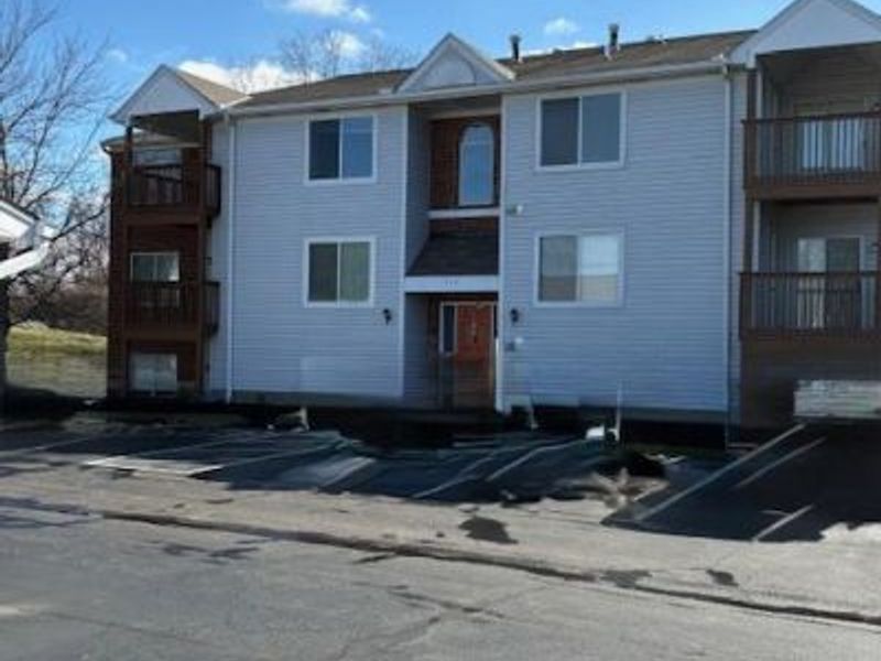 539 Aspen Glen Drive, Unit 431, Union Twp, OH 45244 Photo 2