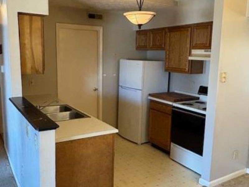 539 Aspen Glen Drive, Unit 431, Union Twp, OH 45244 Photo 8