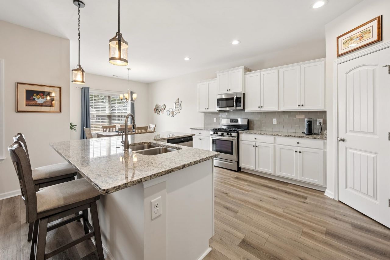 603 Antebellum Ln. Photo 10