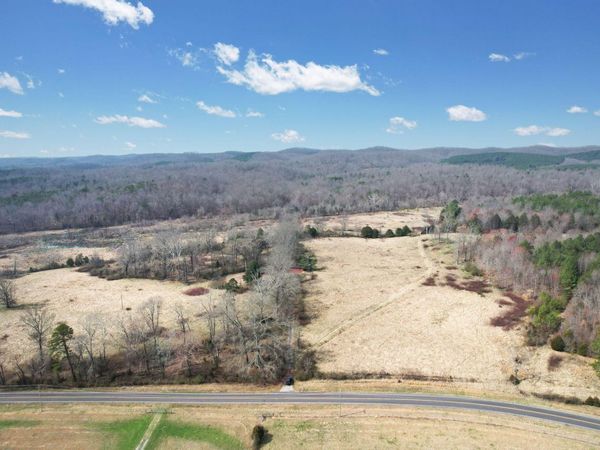 305 County Road 180 , Athens, TN 37303