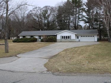 3349 Charmwood Drive, Port Huron Twp, MI 48060