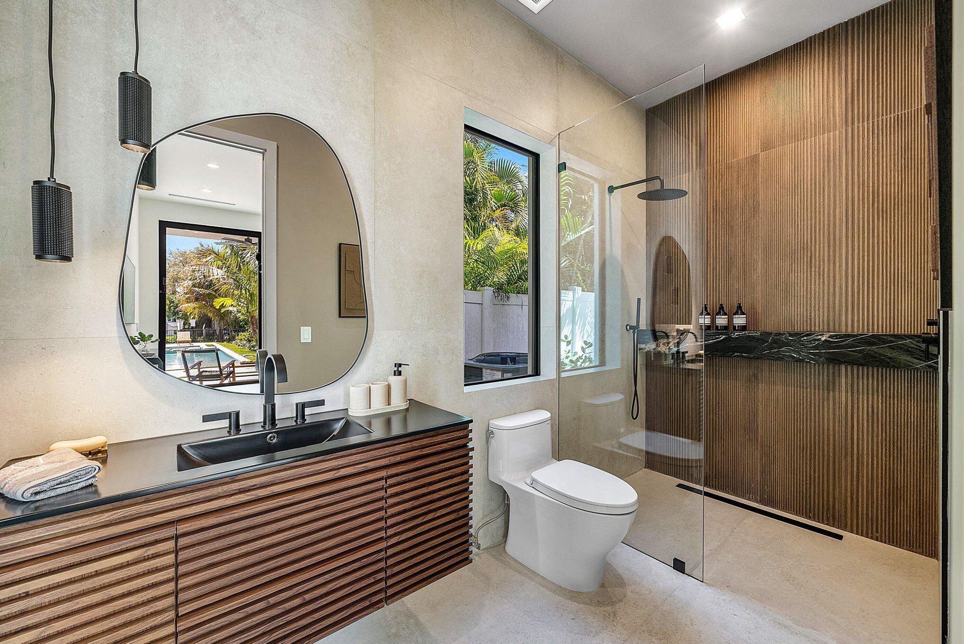 299 NE 7th Street, Boca Raton, FL 33432 Photo