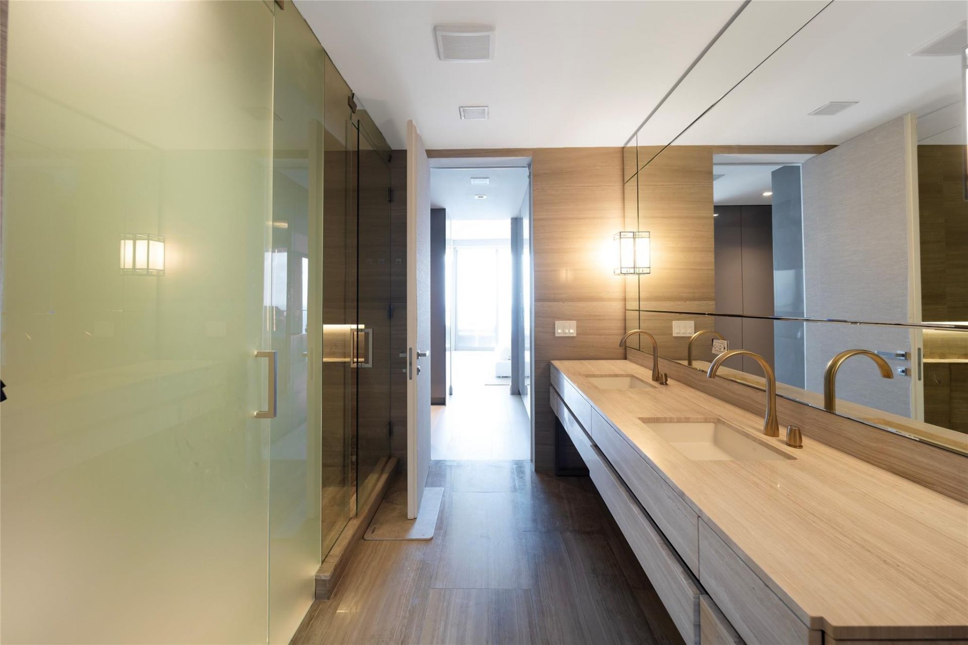 18975 Collins Avenue, Unit 3303, Sunny Isles Beach, FL 33160 Photo