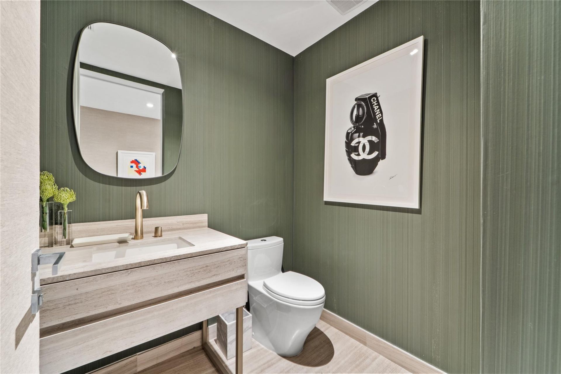 18975 Collins Avenue, Unit 3303, Sunny Isles Beach, FL 33160 Photo