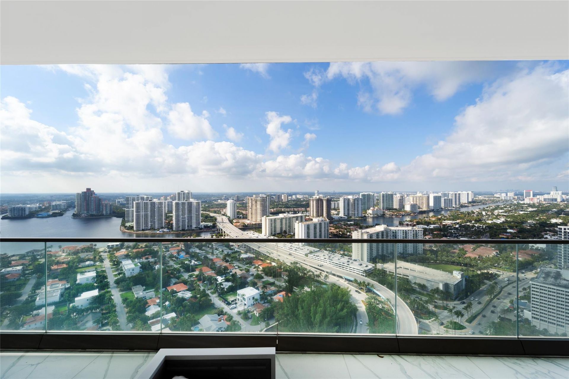 18975 Collins Avenue, Unit 3303, Sunny Isles Beach, FL 33160 Photo