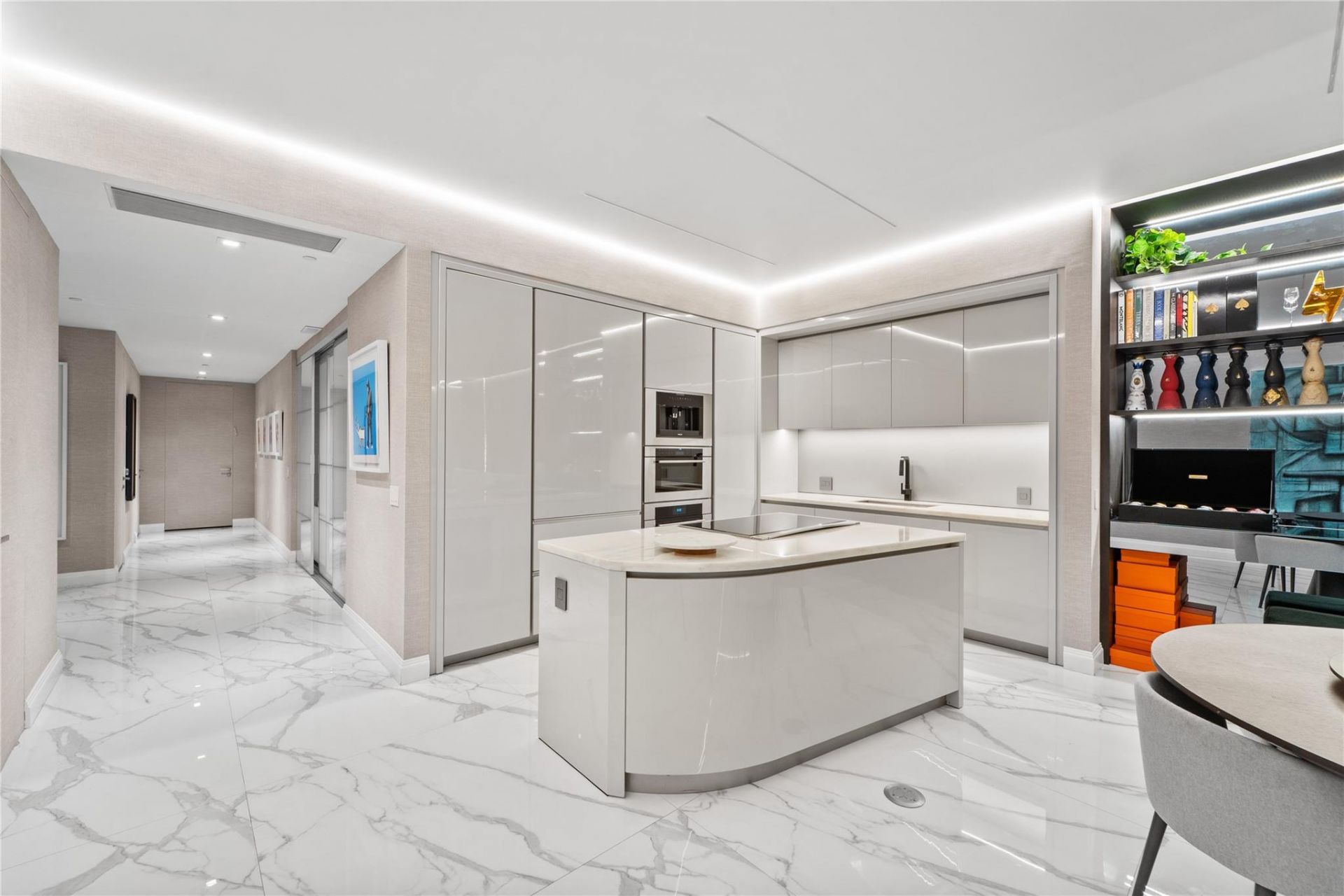 18975 Collins Avenue, Unit 3303, Sunny Isles Beach, FL 33160 Photo