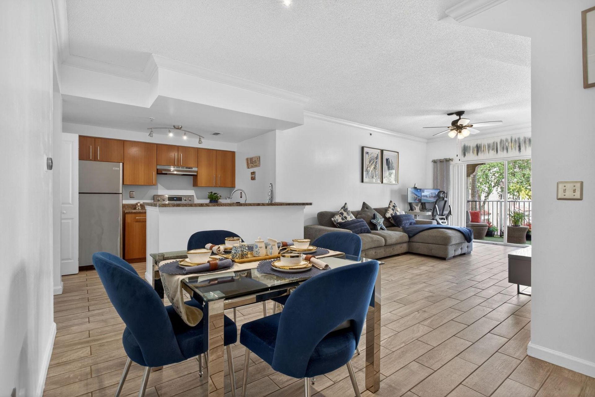 5980 W Sample Road, Unit 204, Coral Springs, FL 33067 Photo