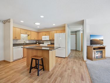 307 Circle View Drive, Dassel, MN 55325