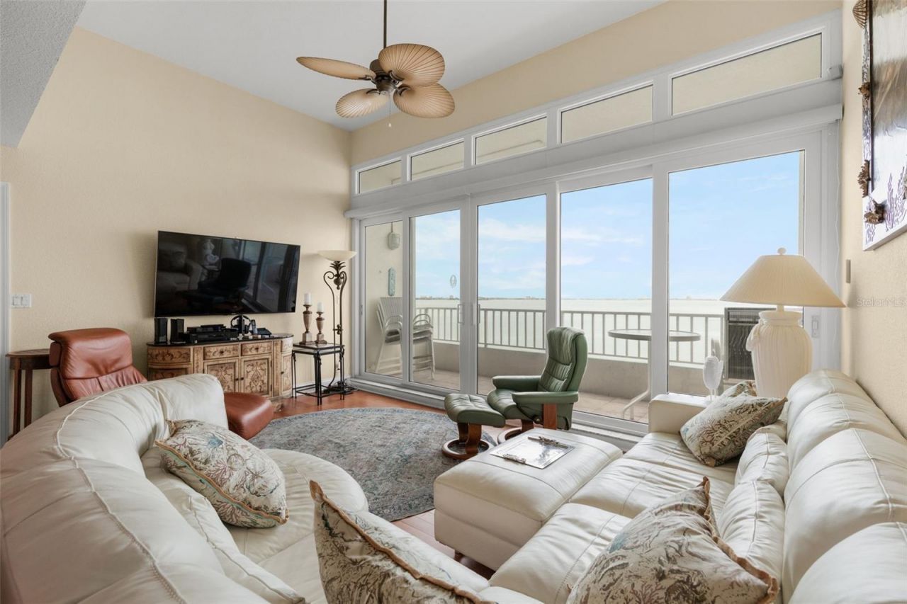 5279 Isla Key Boulevard S, Unit 413, Saint Petersburg, FL 33715 Photo