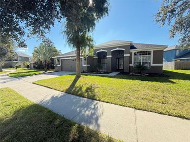 6817 CROMWELL GARDEN DRIVE , APOLLO BEACH, FL 33572