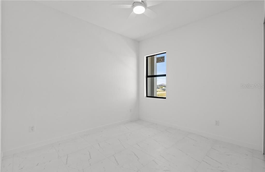 3927 NW 40th Terrace, Cape Coral, FL 33993 Photo