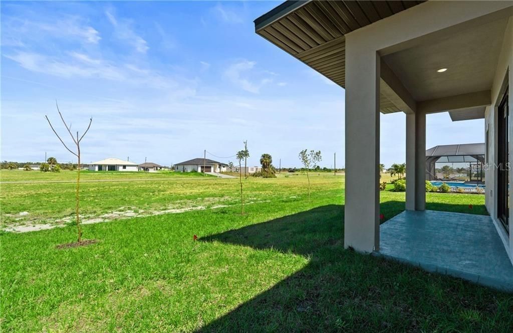 3927 NW 40th Terrace, Cape Coral, FL 33993 Photo