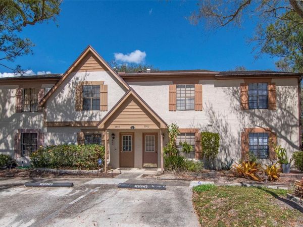 3902 BRIGADOON CIRCLE , CLEARWATER, FL 33759