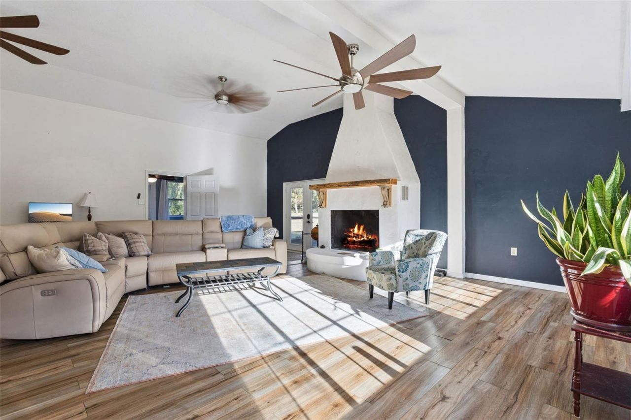 43411 State Road 19, Altoona, FL 32702 Photo