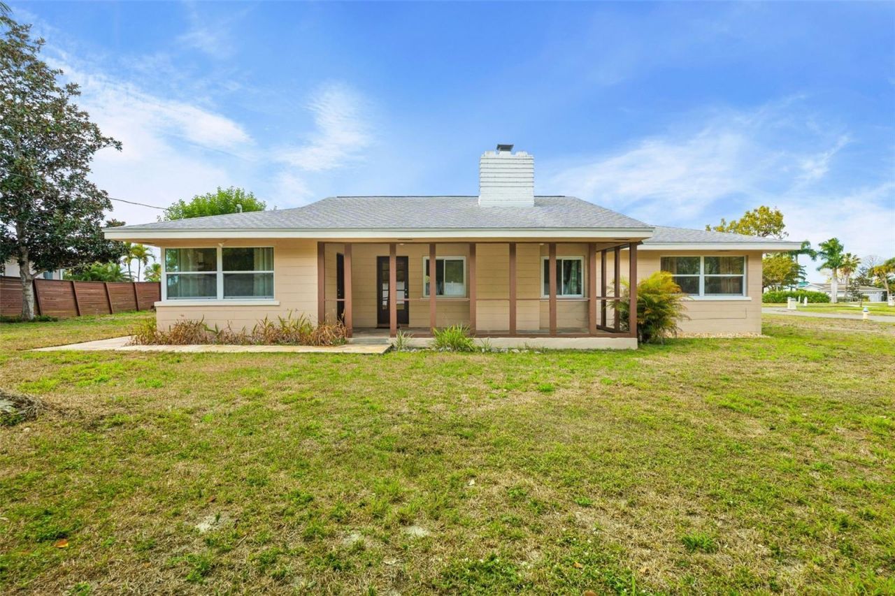 7549 Westmoreland Drive, Sarasota, FL 34243 Photo