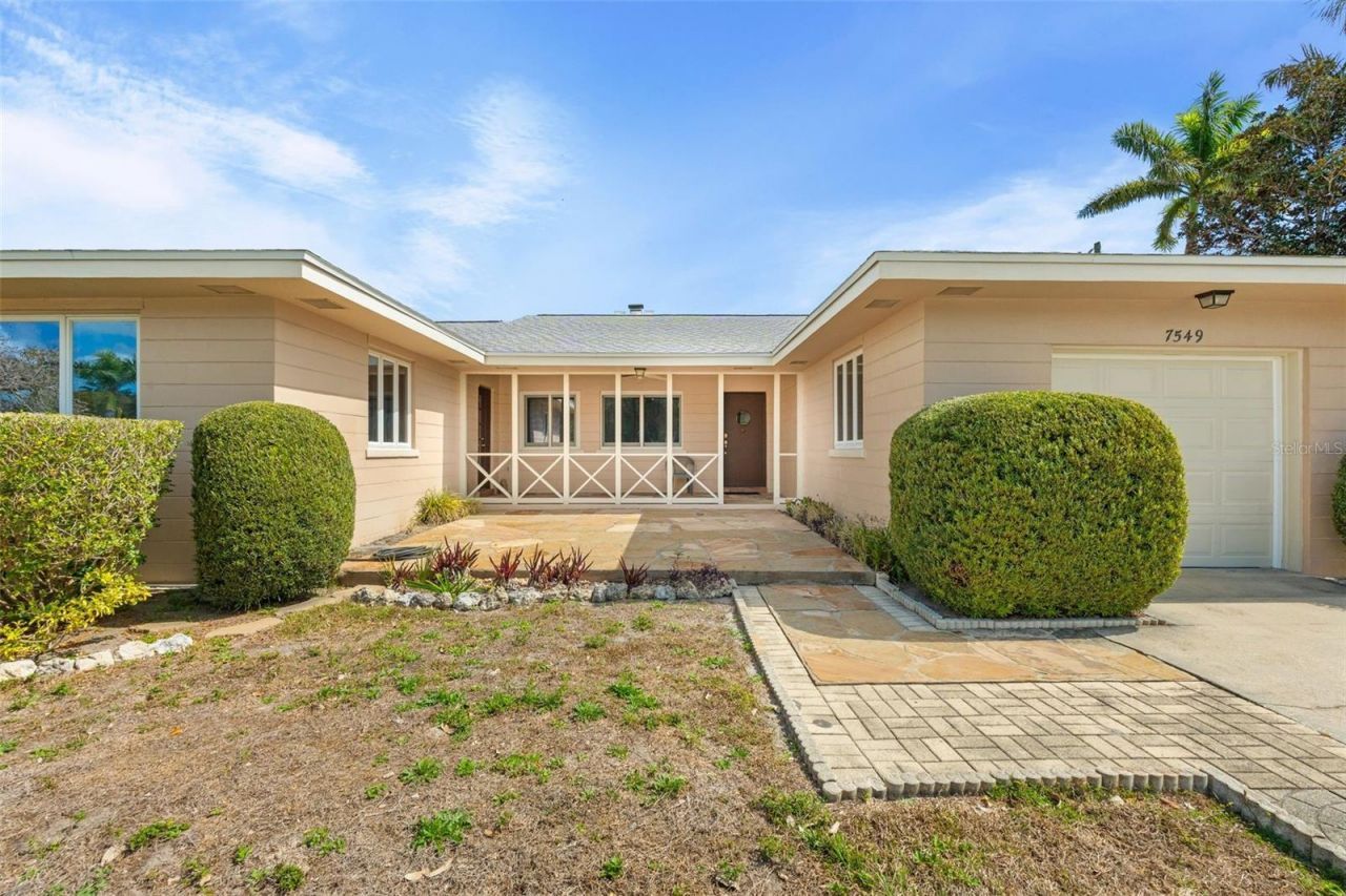7549 Westmoreland Drive, Sarasota, FL 34243 Photo
