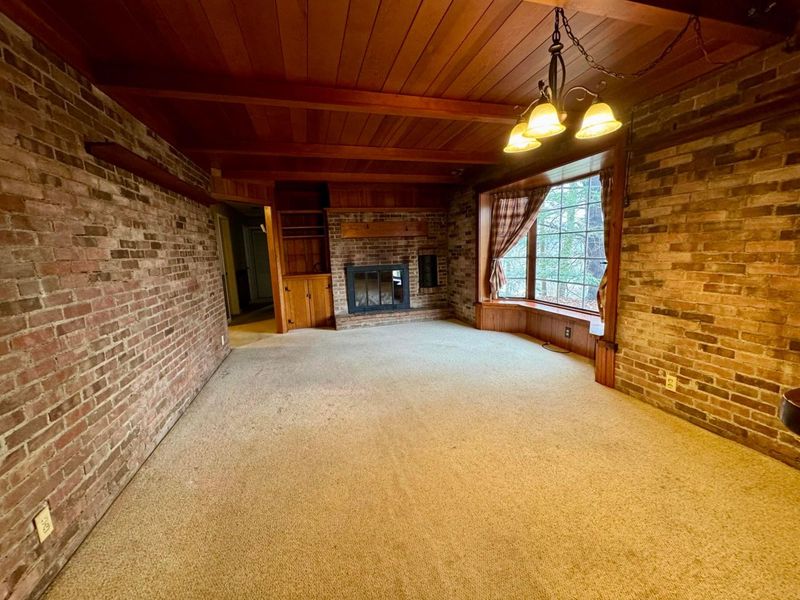 621 N Walnut Drive , Logan, OH 43138 Photo 10