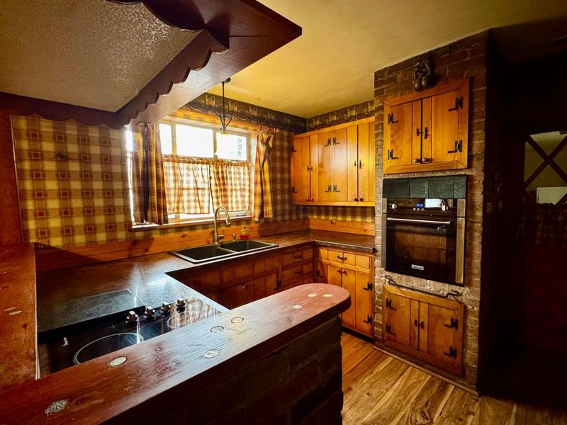 621 N Walnut Drive , Logan, OH 43138 Photo 7