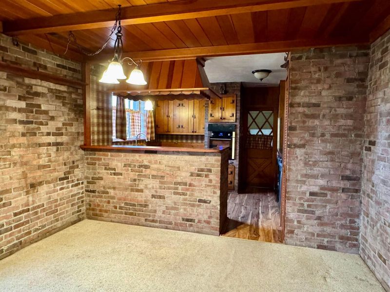 621 N Walnut Drive , Logan, OH 43138 Photo 8