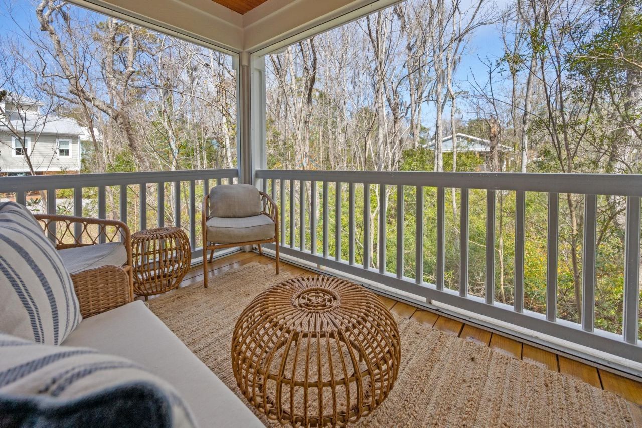 231 Watson Way Photo 13