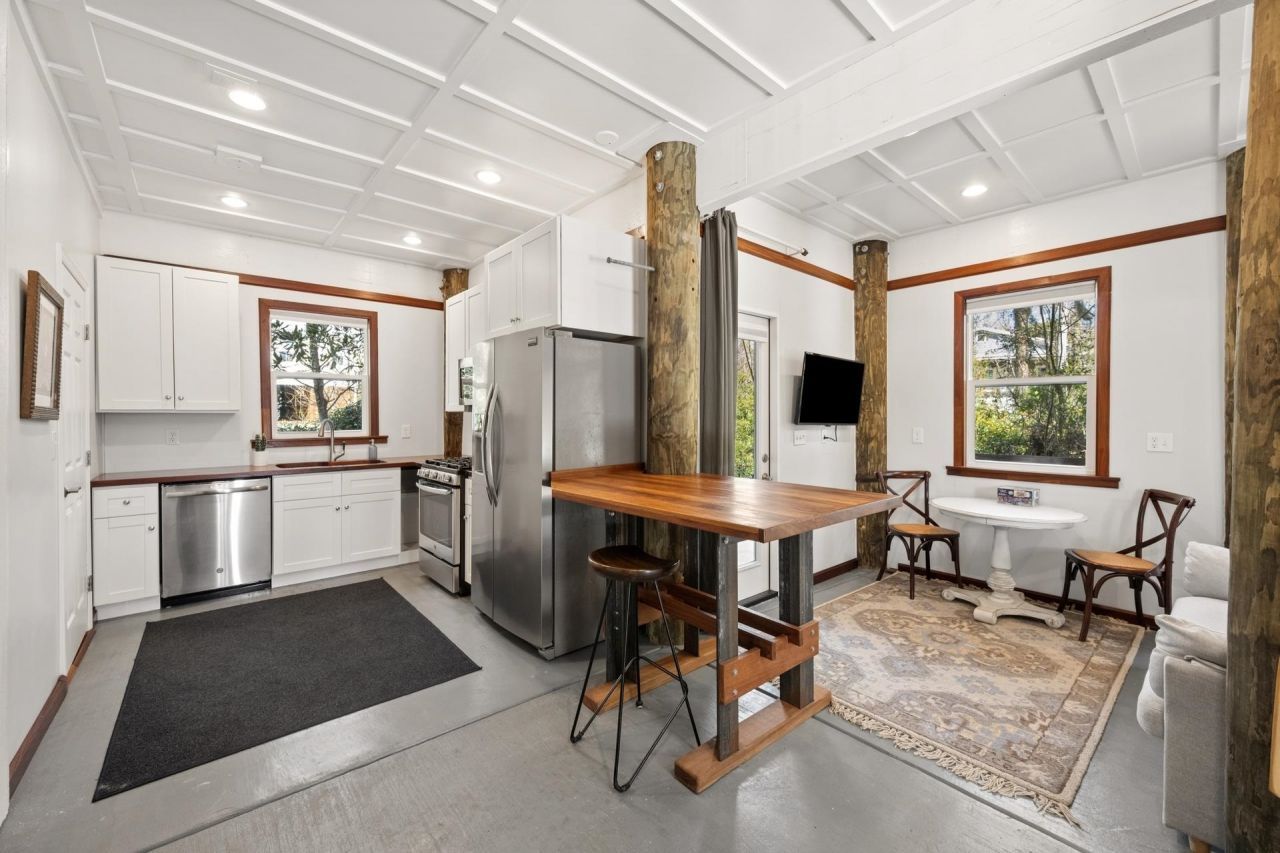 231 Watson Way Photo 22