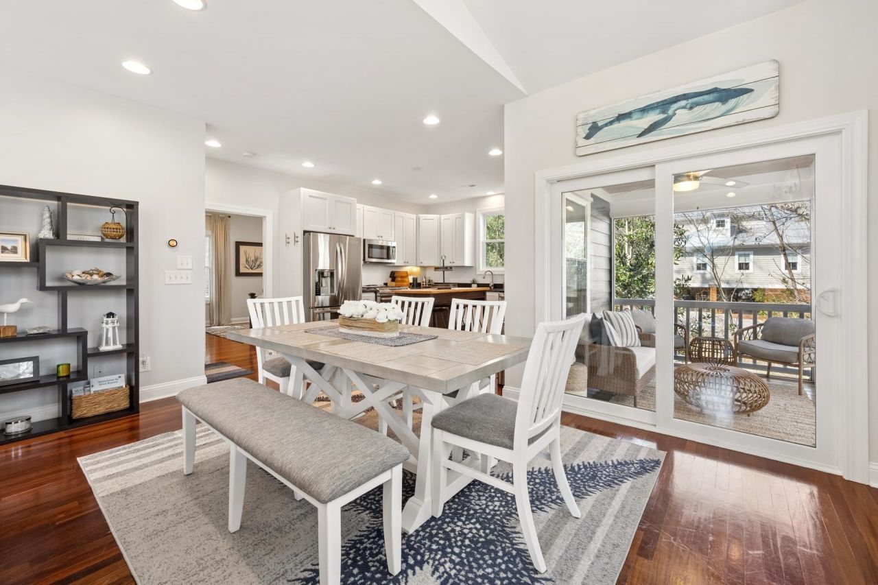 231 Watson Way Photo 5