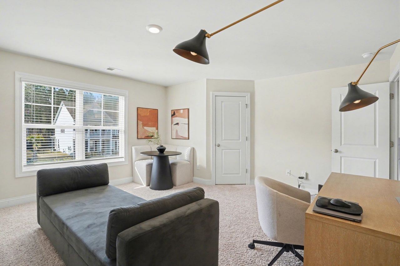 1529 Silver Grass Ct. Photo 33