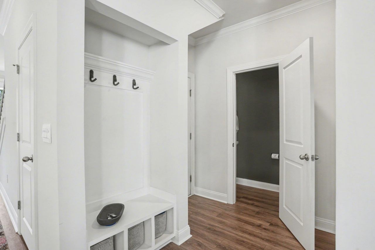 1529 Silver Grass Ct. Photo 37