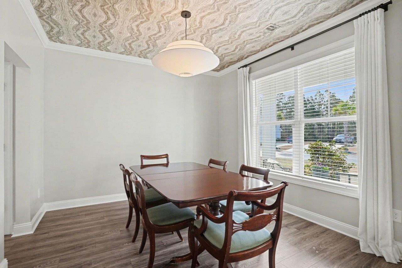 1529 Silver Grass Ct. Photo 7