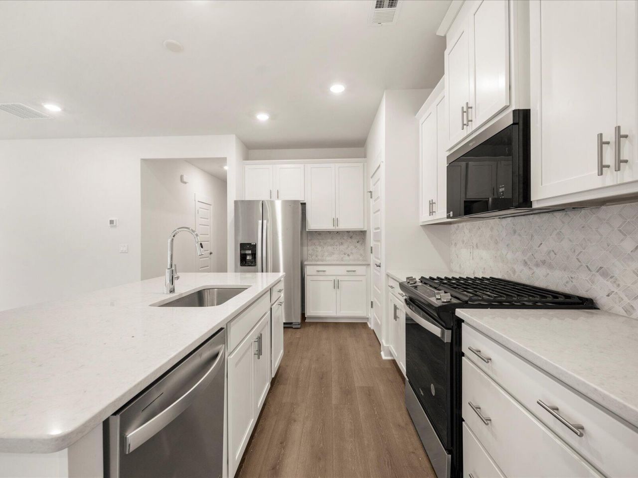 327 Calm Water Way Photo 19