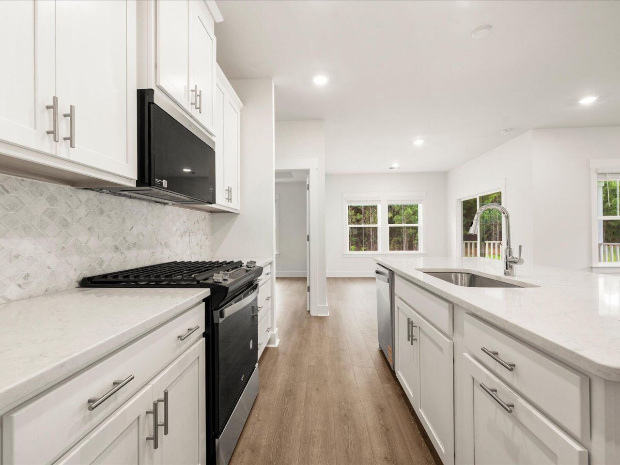 327 Calm Water Way Photo 4