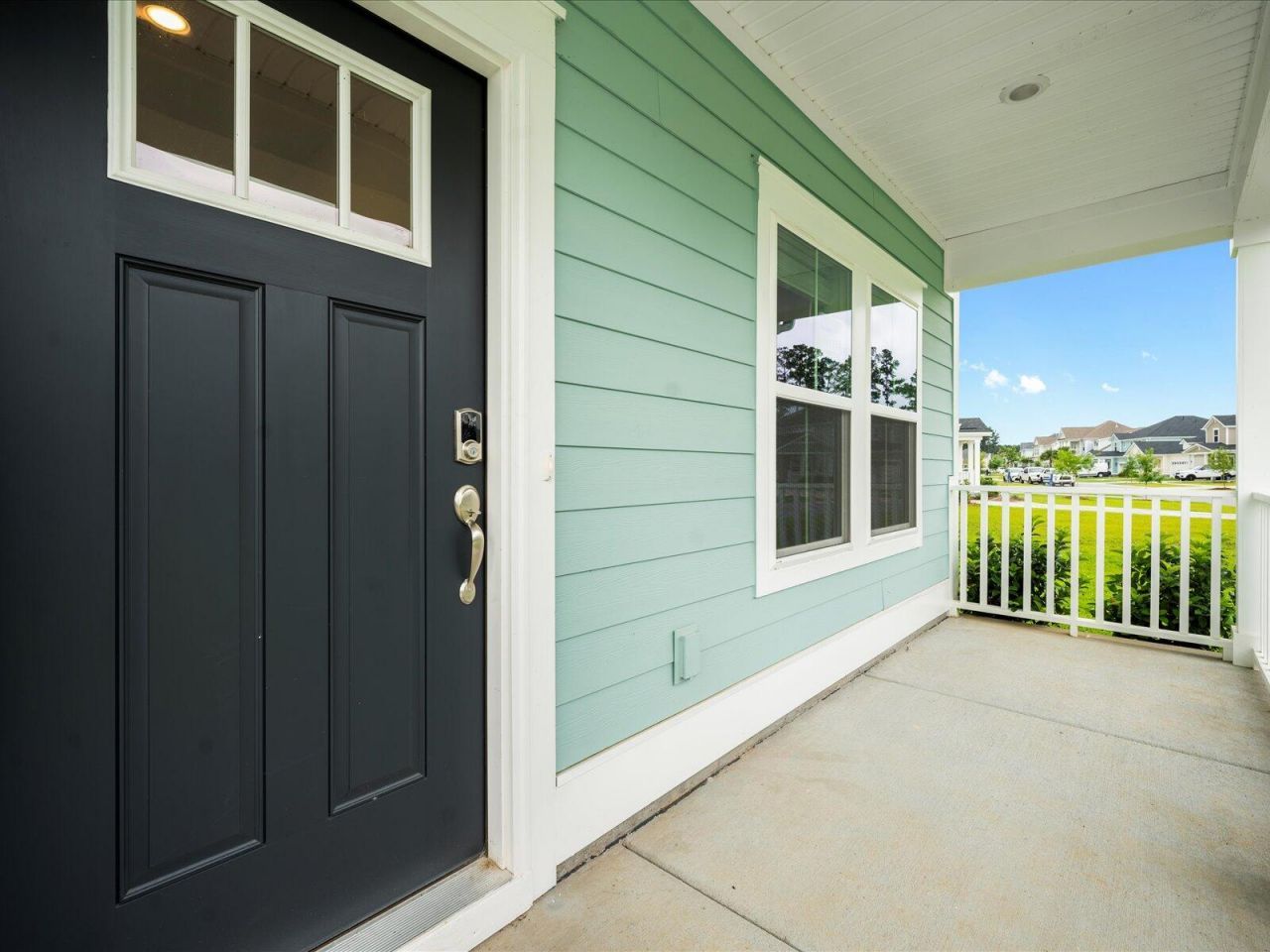 327 Calm Water Way Photo 7