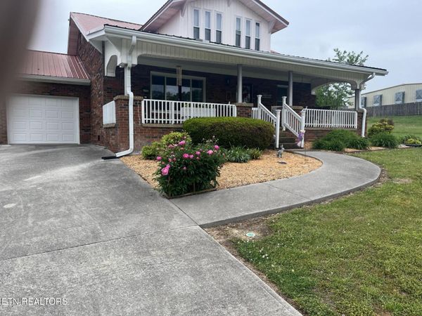 120 Hansard Rd, Maynardville, TN 37807